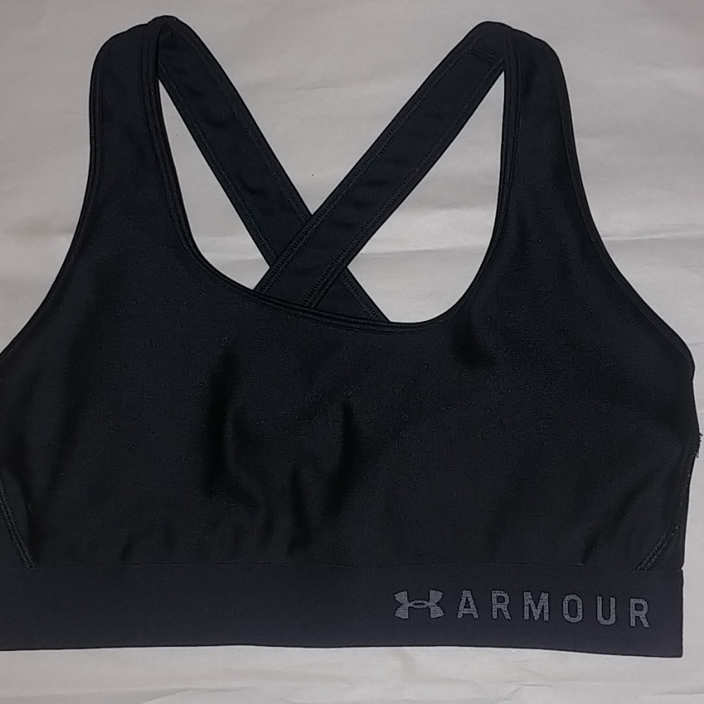 Under Armour compression sports bra large.